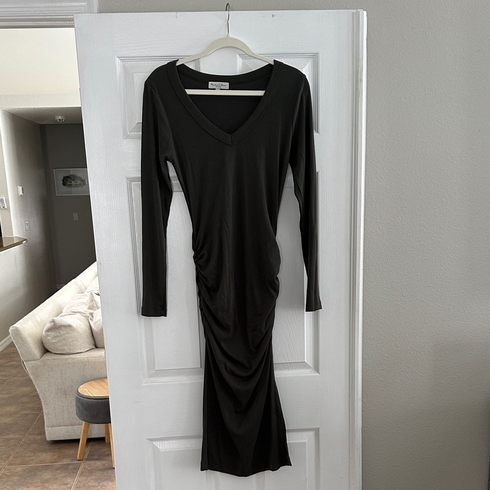 Elegant Dark Olive Green Long Sleeve Fitted Dress
